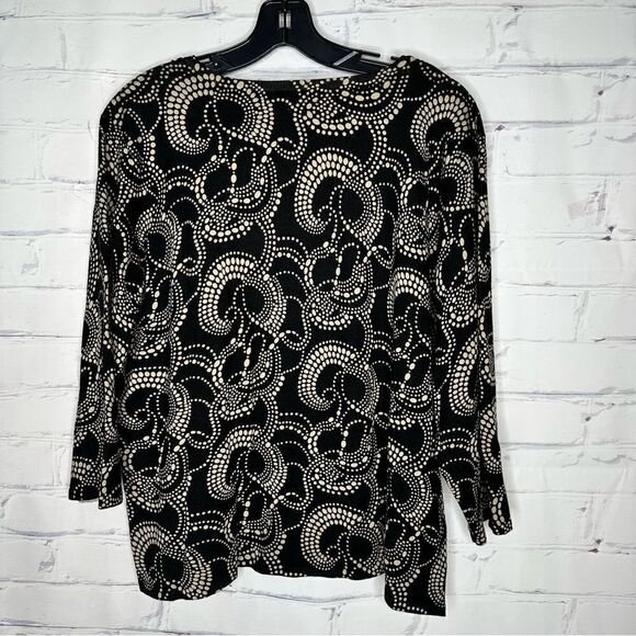 LH Sport large black top - Picture 2 of 5